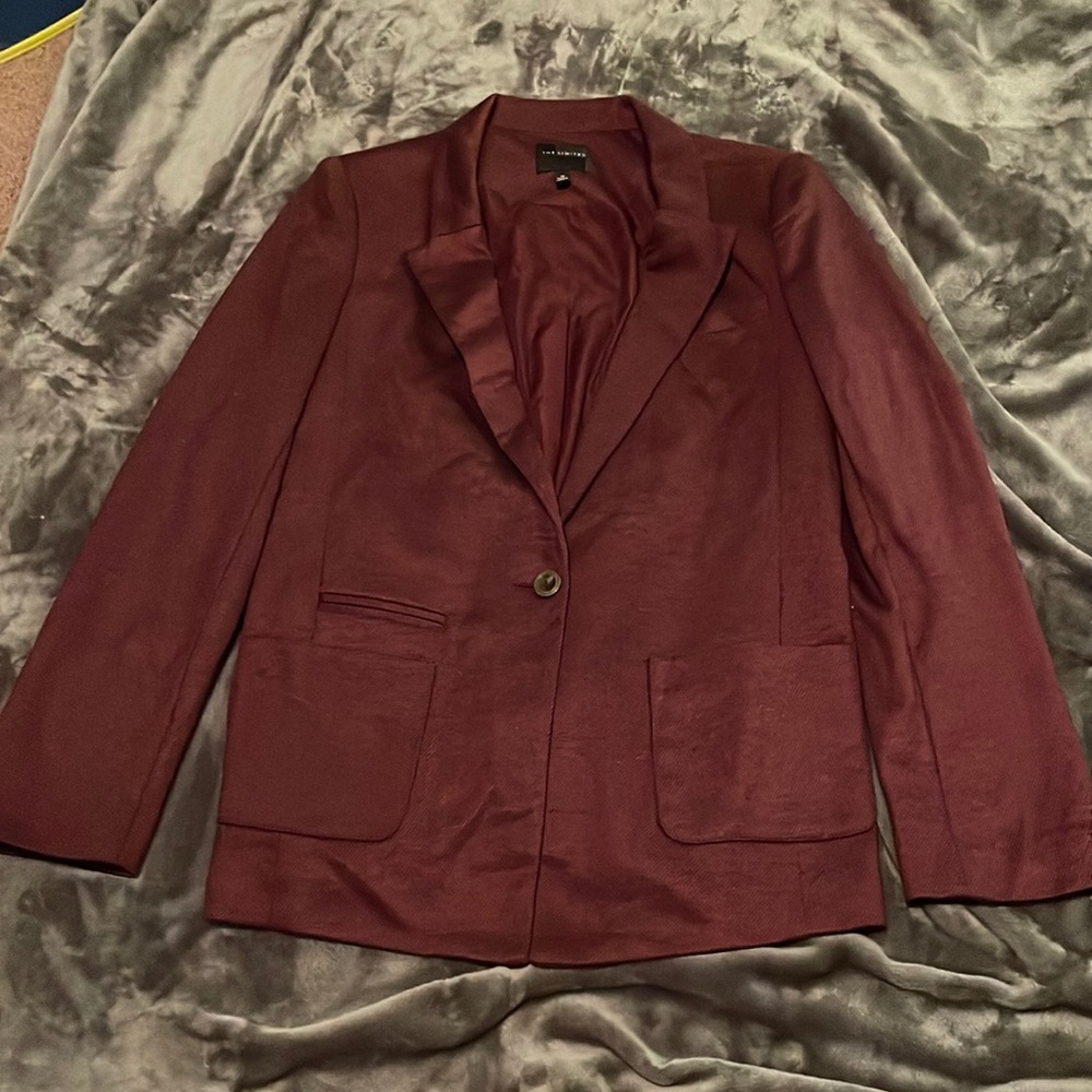 Dark pink blazer